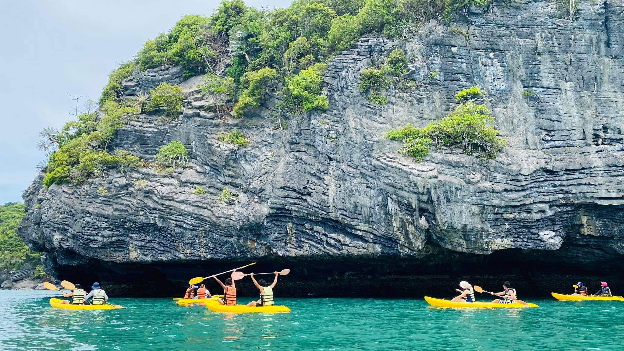 Benefits of Choosing an Ang Thong Tour from Koh Samui