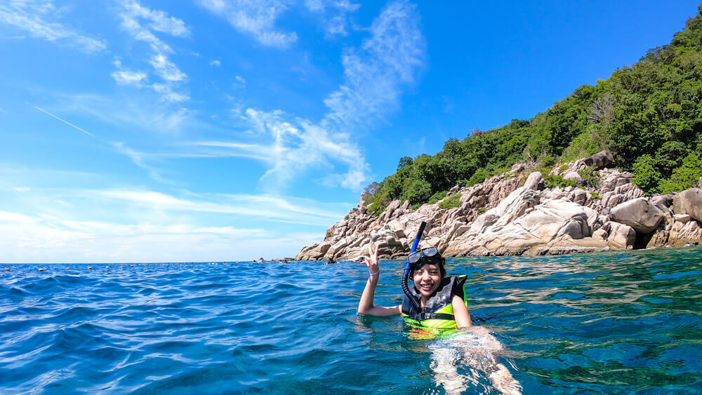  ทัวร์ดำน้ำ ดูปะการัง บนเกาะนางยวน